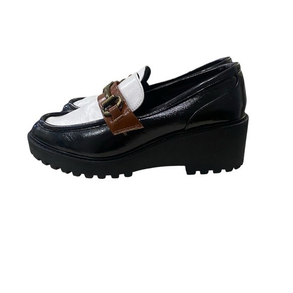 SM New York Black, White & Brown Platform Loafers with Gold Hardware - Picture 3 of 8